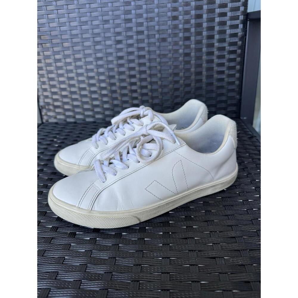 VEJA Esplar Leather Low-Top Sneakers White Beige Suede Heel Size EU 39 US‎ 8 - Picture 5 of 9